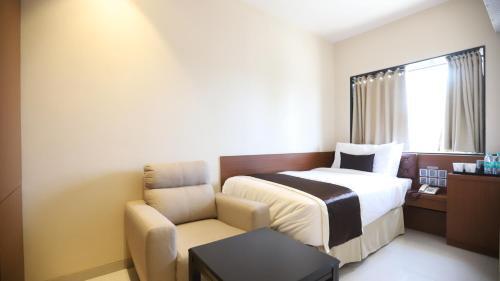 Тхане: Shree Yash Residency