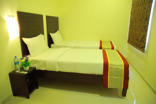 Понмуди: Esakki Resort Fivefalls