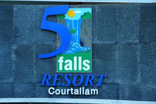 Понмуди: Esakki Resort Fivefalls