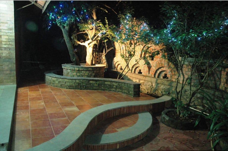 Киим: Akshay Bungalow