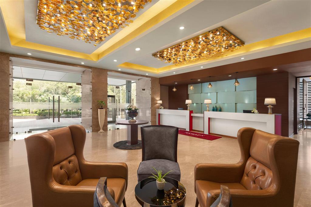 Большая Нойда: Ramada by Wyndham New Delhi Pitampura