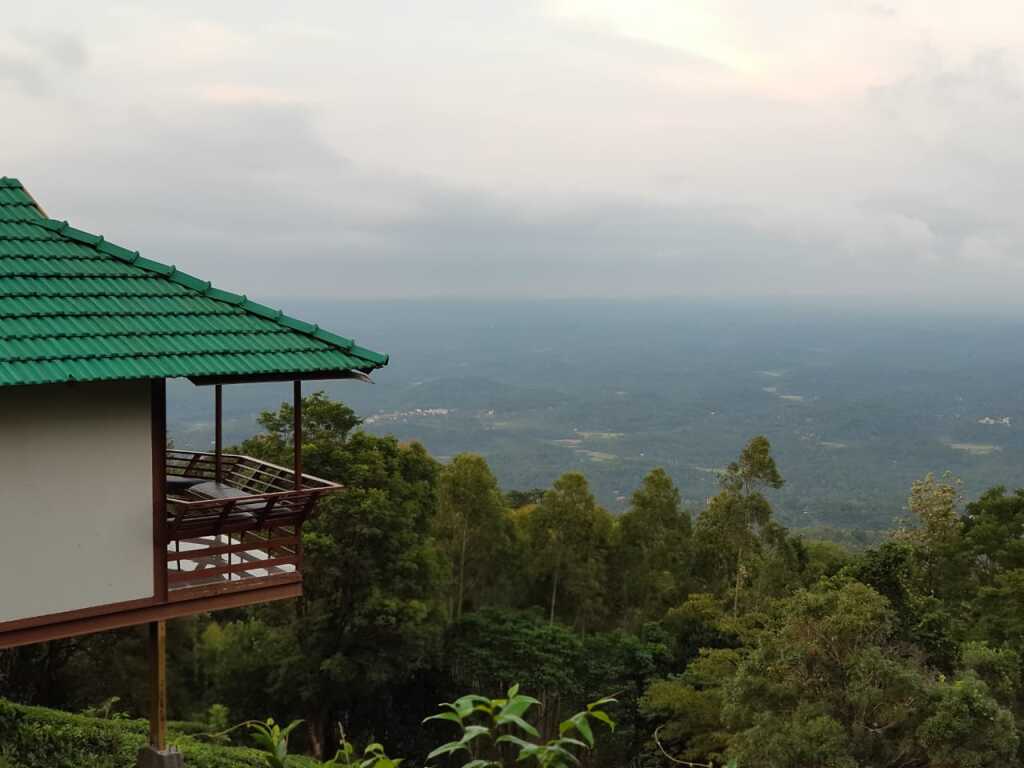 Велламундра: Vythiri Hills Nature Resort