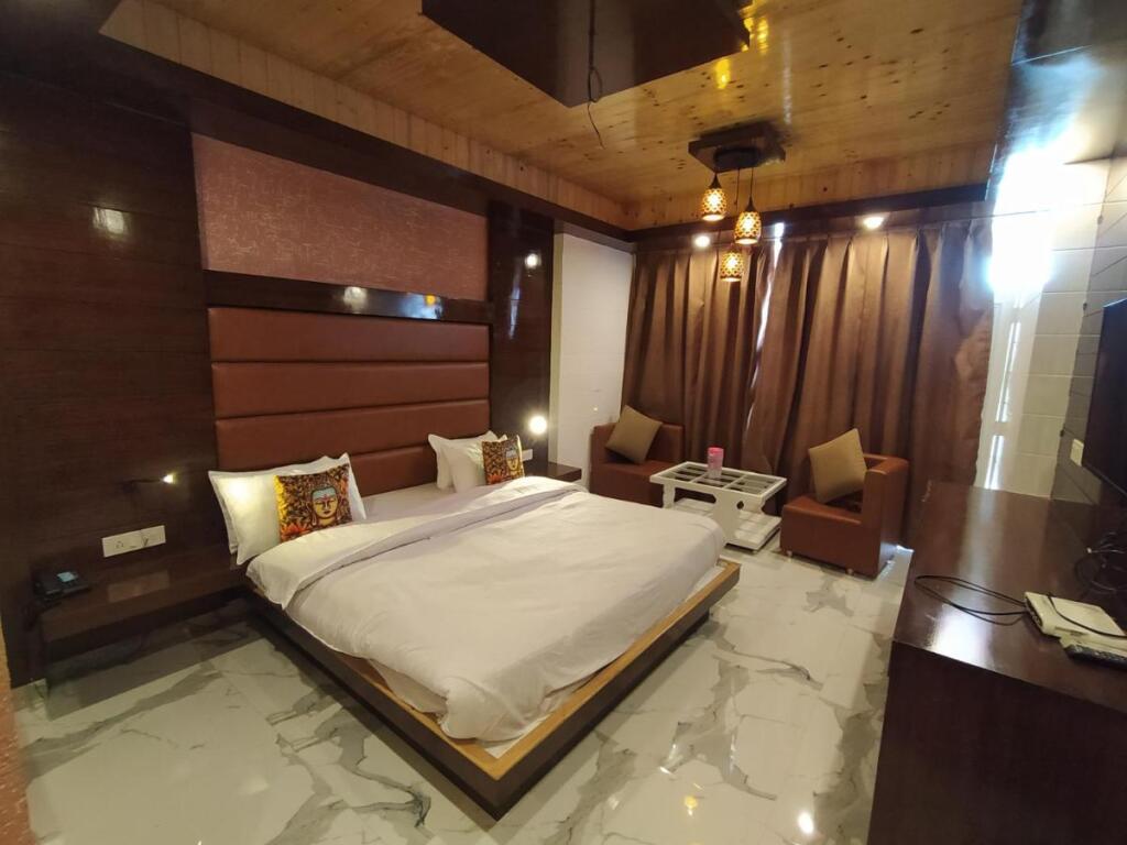 Массури: Hotel Atithi