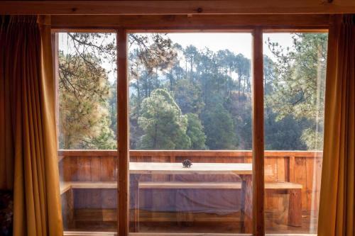 Куфри: Suro Treehouse Resort