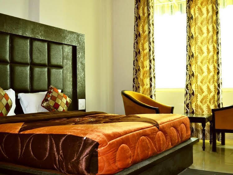 Hotel The Great Ananda — фото 1