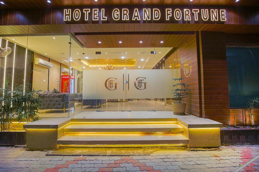Амритсар: Hotel Grand Fortune