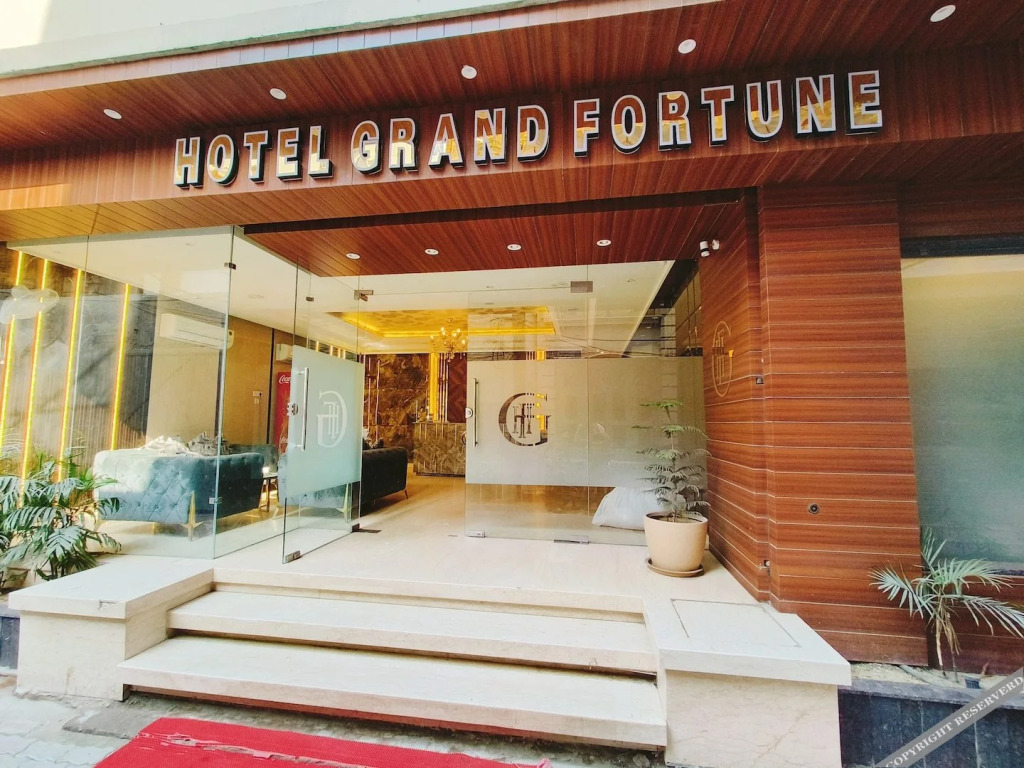 Амритсар: Hotel Grand Fortune