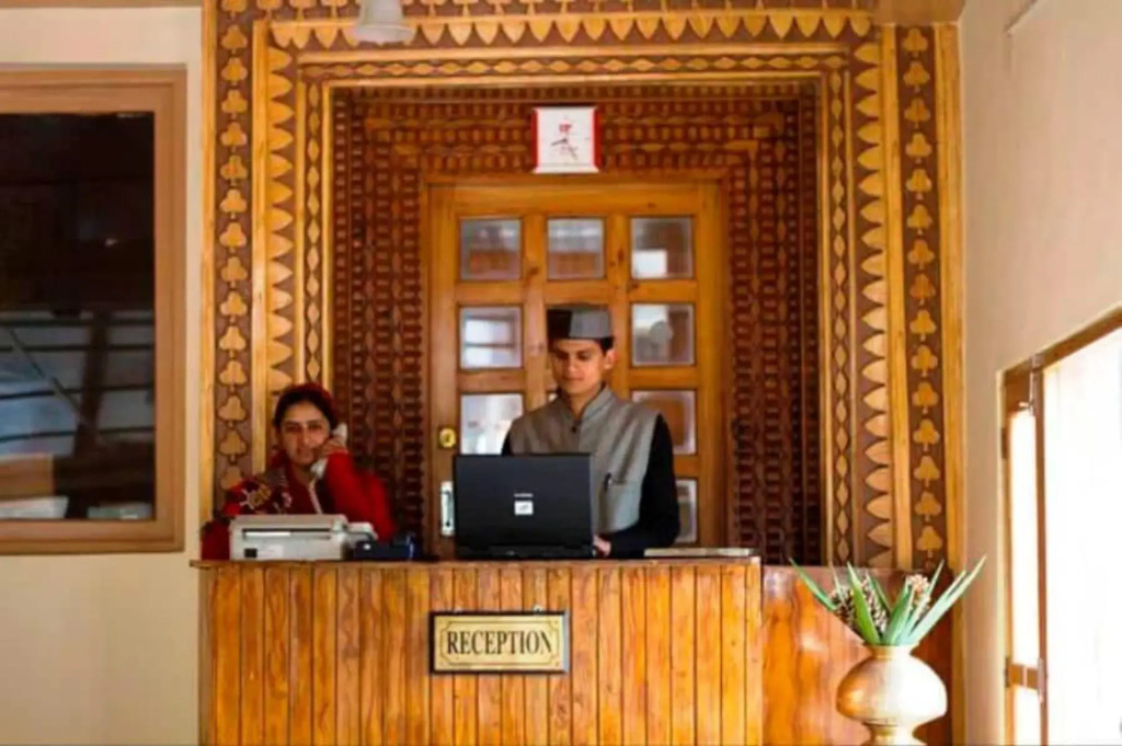 Манали: Hotel New River West Manali