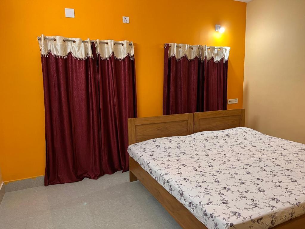 Пури: Shradharam Lodge