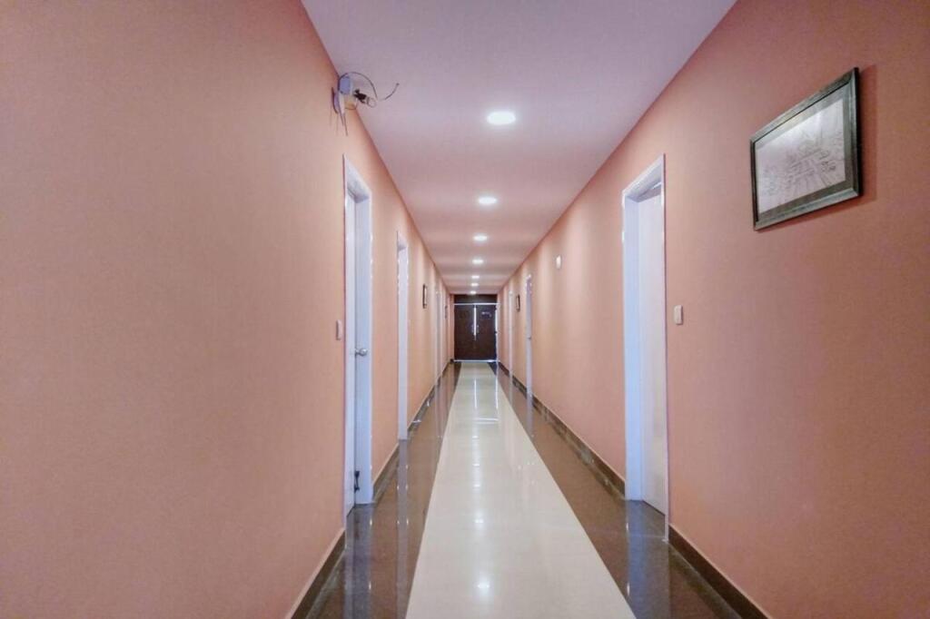 Бангалор: Fabhotel Shreyas Inn