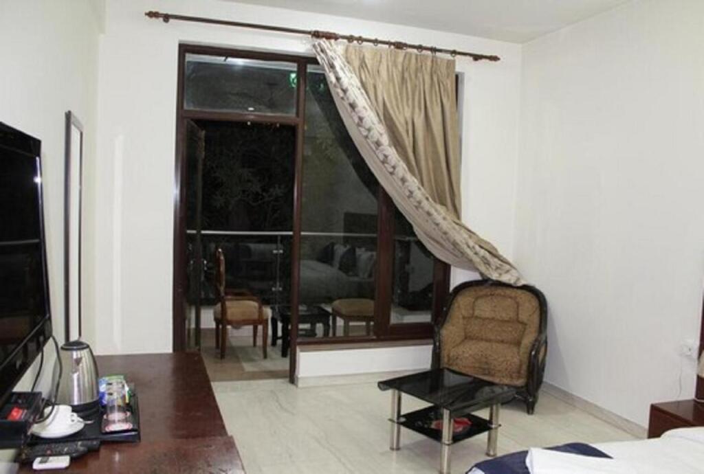 Гуруграм: Lime Tree Hotel Sushant Lok Gurgaon