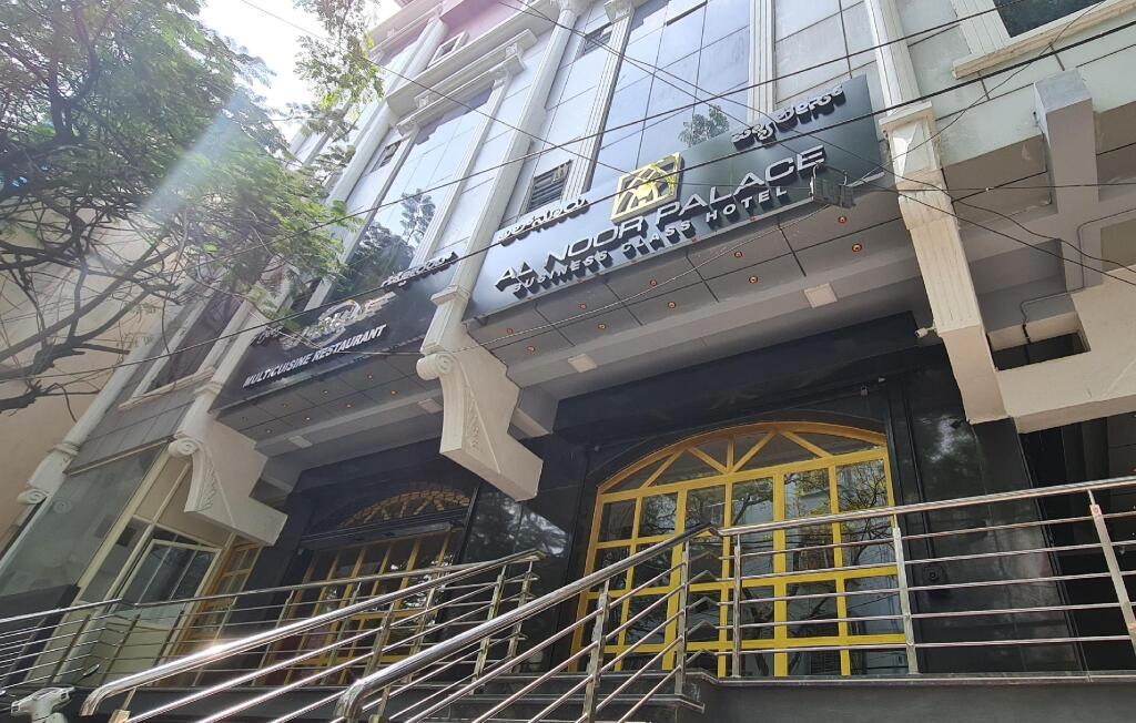 Бангалор: Al Noor Palace Business Class Hotel