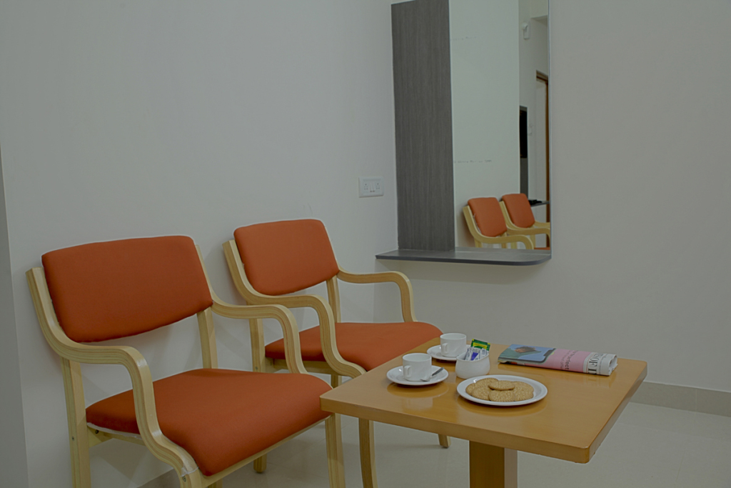 Бангалор: SM Royal Suites Transit Hotel near Kempegowda international Airport Bangalore