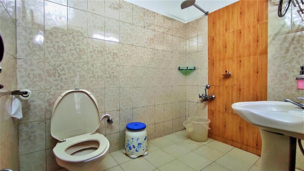 Кушалнагар: GreenLine Cottages