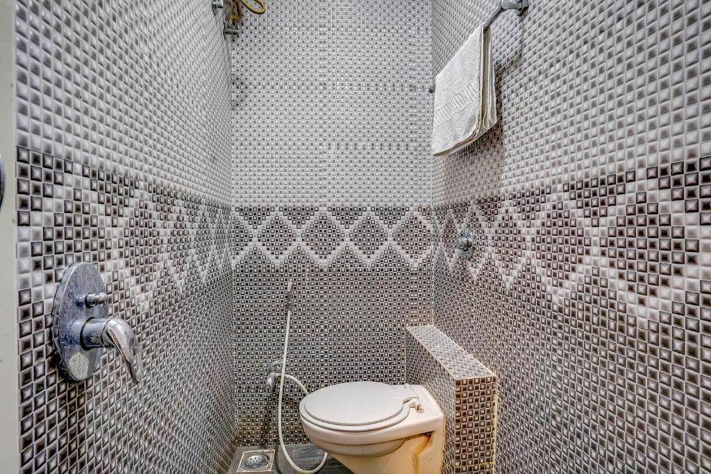Мумбаи: Fabexpress Comfort Stay