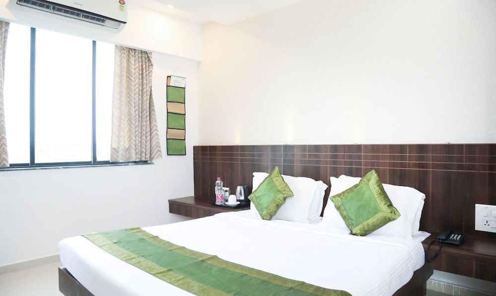 Нагпур: Treebo Flora Inn