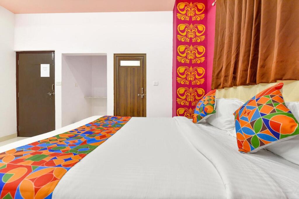 Удаипур: Fabexpress Shree Thakur- 700 Meter Away From Railway Station