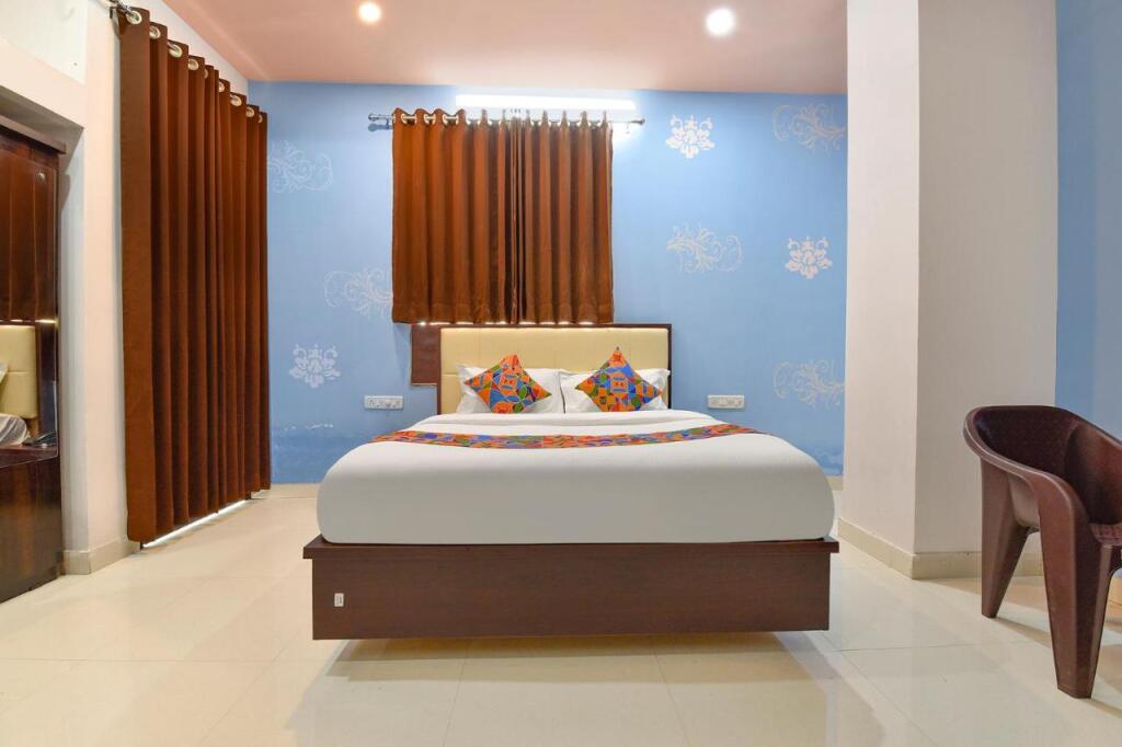 Удаипур: Fabexpress Shree Thakur- 700 Meter Away From Railway Station