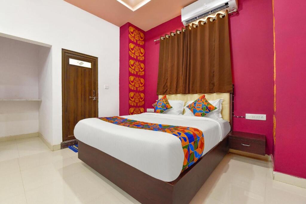 Удаипур: Fabexpress Shree Thakur- 700 Meter Away From Railway Station