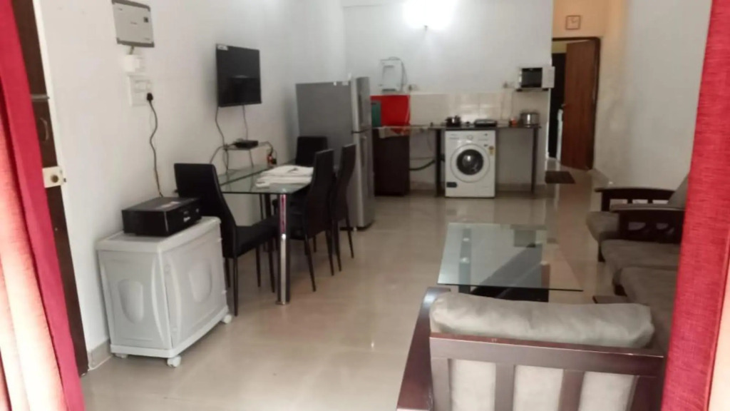 Кандолим: Pracika Home