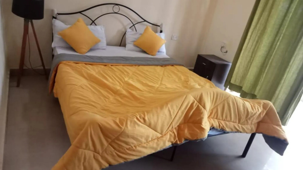 Кандолим: Pracika Home