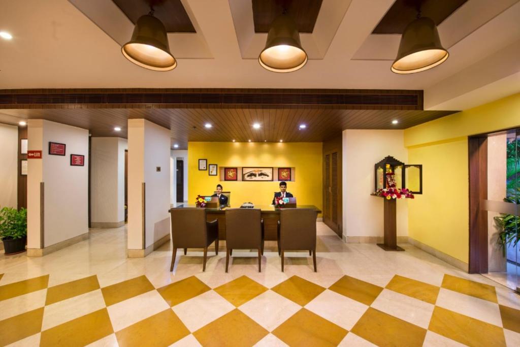 Ширди: Hotel Abigail Goradia's