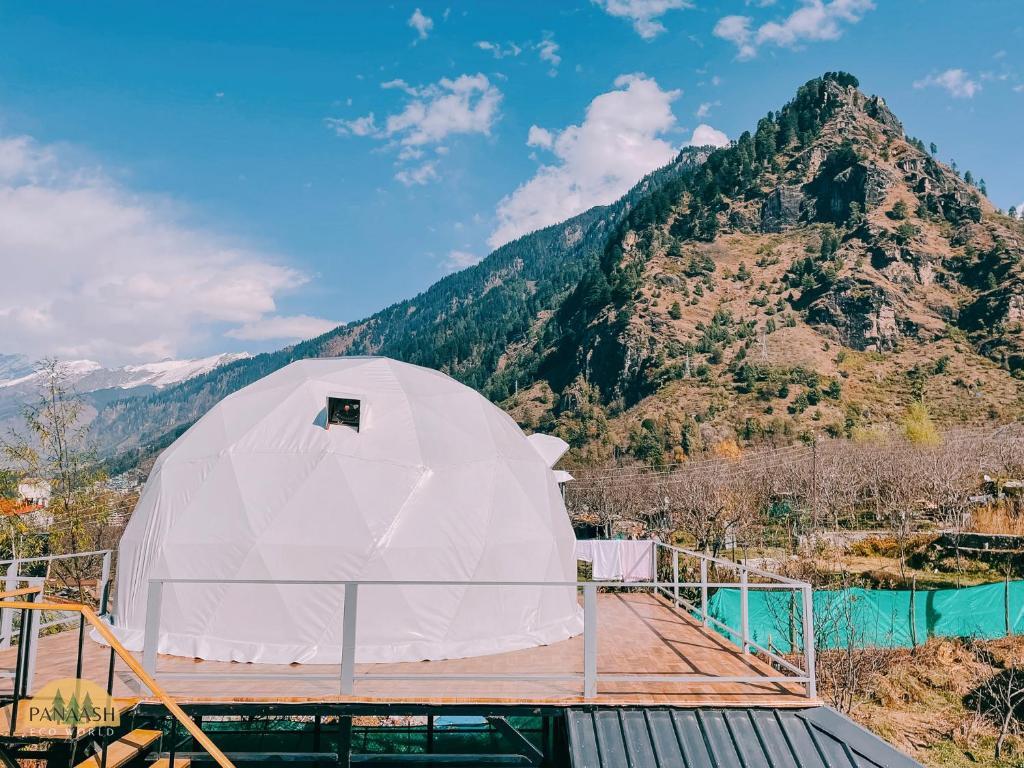 Манали: Panaash Eco World - A Luxury Glamping Dome Resort in Manali