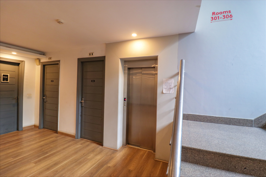 Нью-Дели: Fabhotel Majestic Jpm I