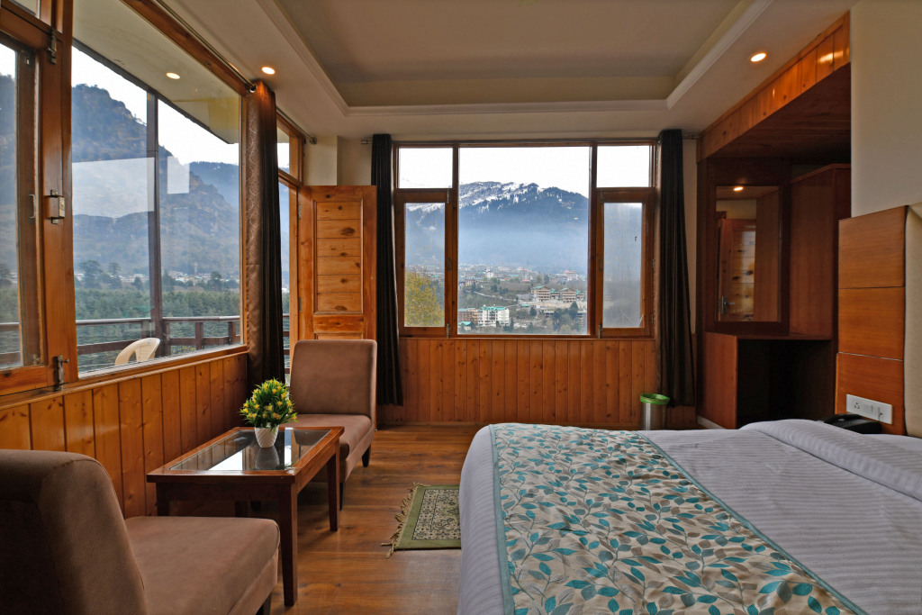 Манали: Lotus Inn Rohtang View