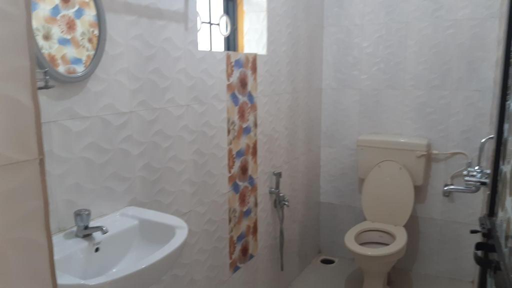 Анджуна: St.Anthony guest house