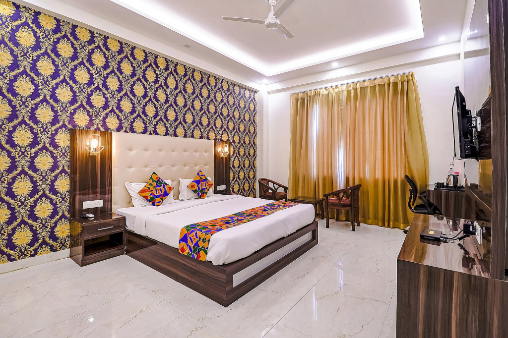 Агра: Fabhotel Swess Grand