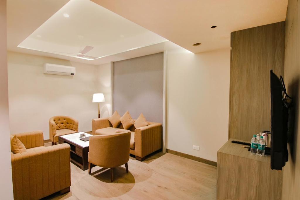 Лудхиана: Fabhotel Prime K9 Grand