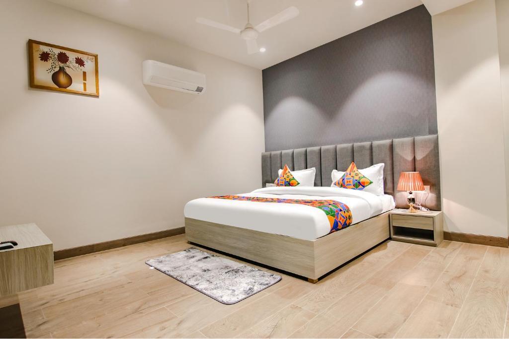 Лудхиана: Fabhotel Prime K9 Grand