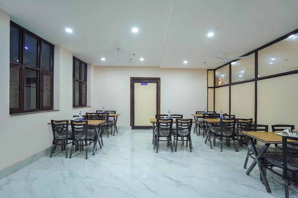 Мохали: Fabhotel Hc Mohali Inn