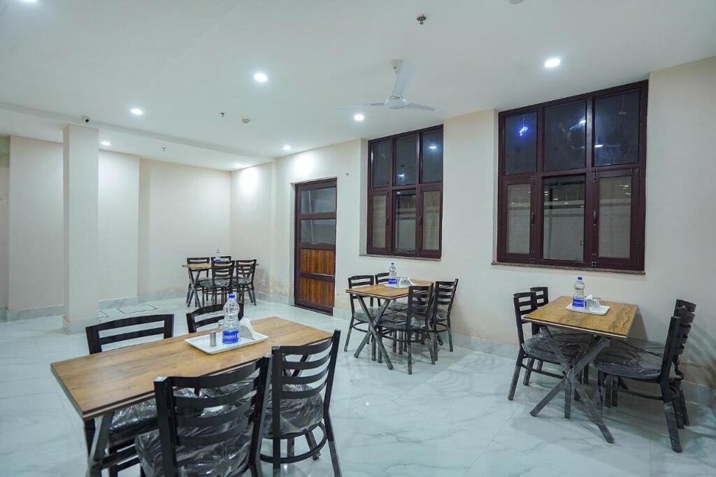 Мохали: Fabhotel Hc Mohali Inn