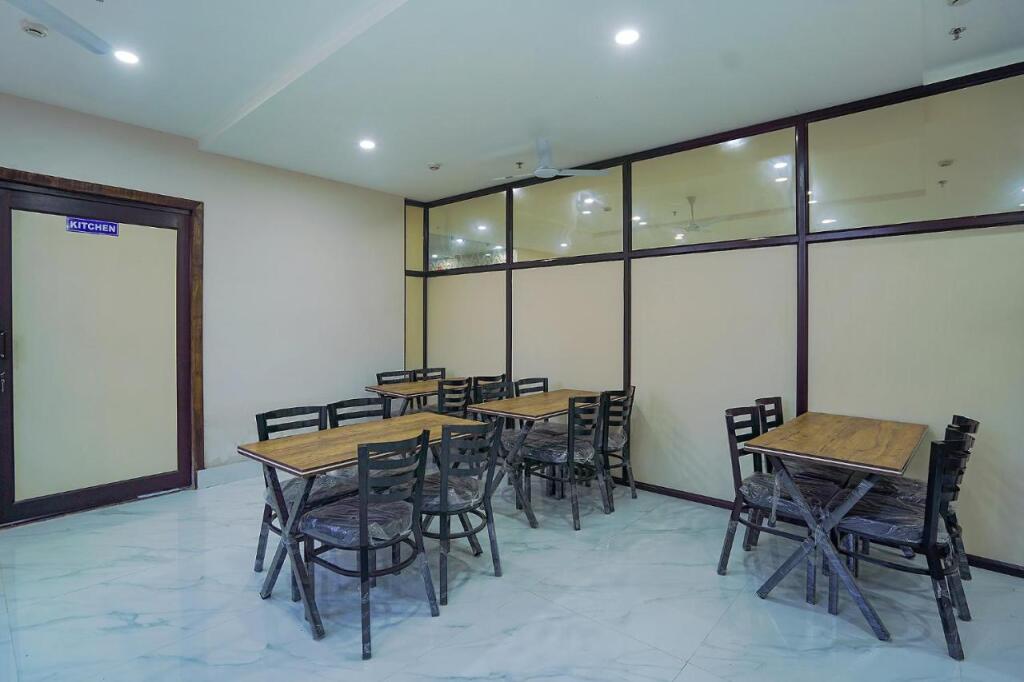 Мохали: Fabhotel Hc Mohali Inn