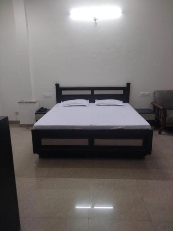 Дехрадун: Bhagwan Guest House