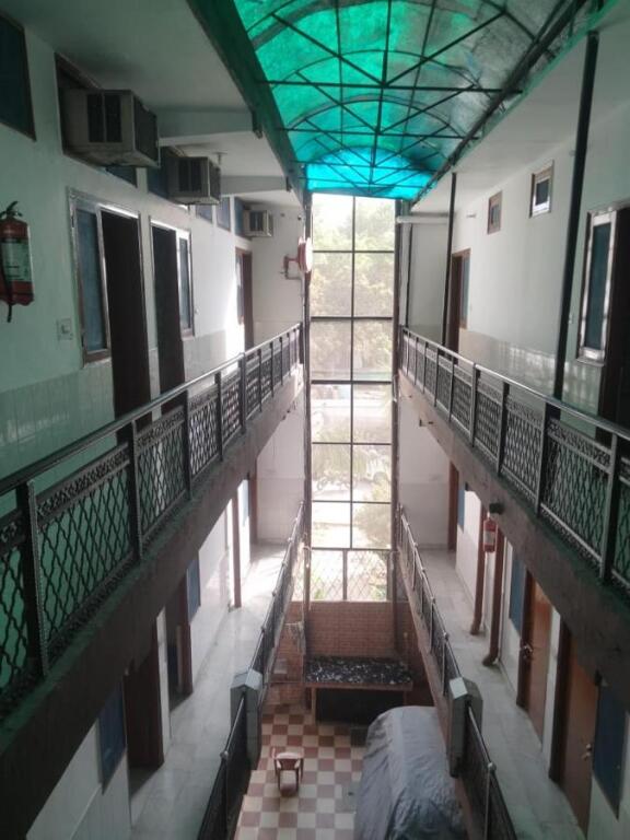 Дехрадун: Bhagwan Guest House