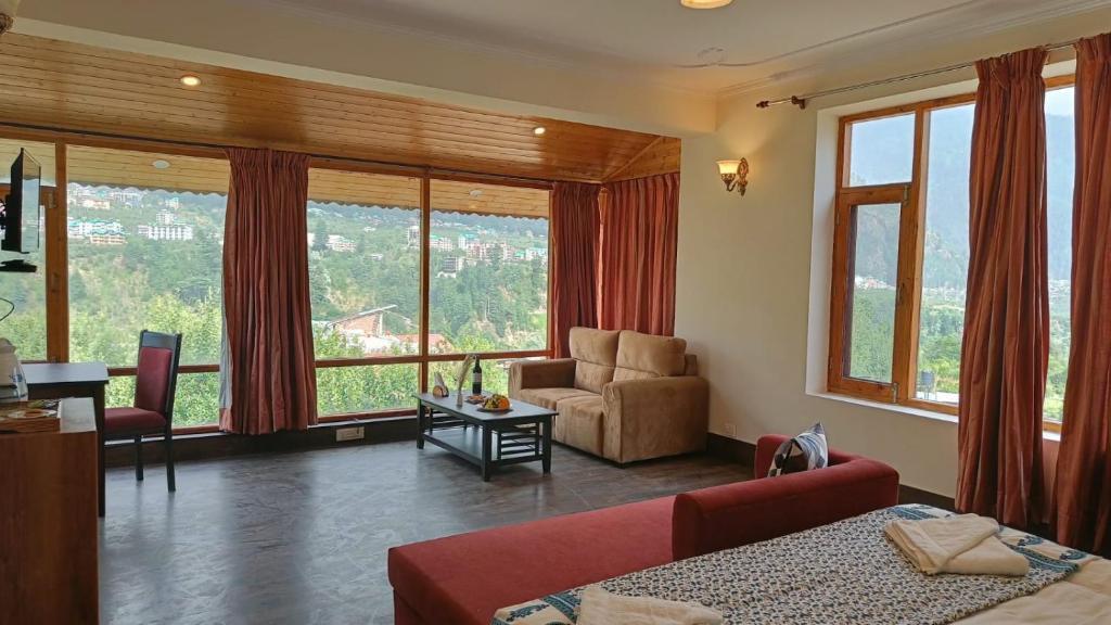 Манали: Cottage Palzey Manali