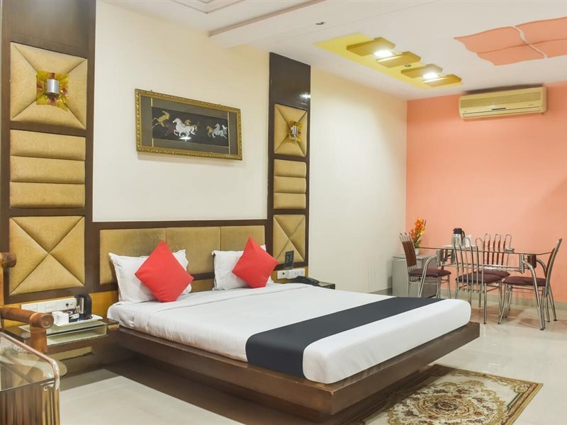 Райпур: Hotel Sudha Regency