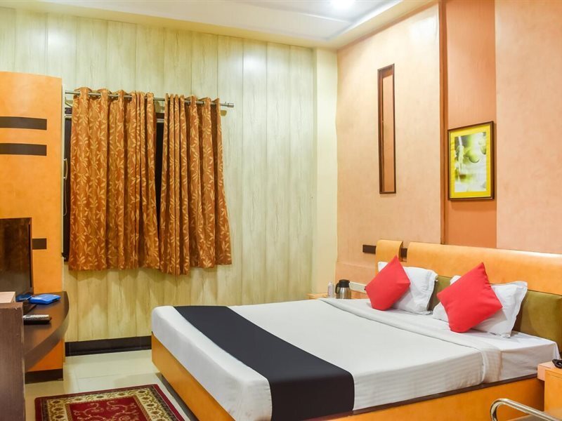 Райпур: Hotel Sudha Regency