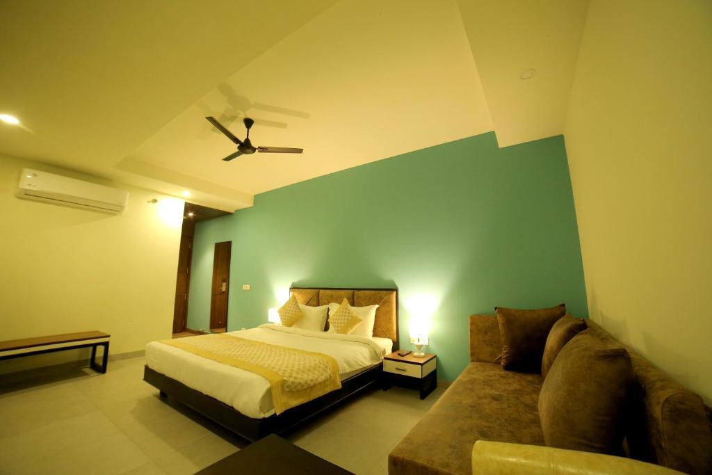 Агра: Vijay Vilas Hotel & Convention Hall