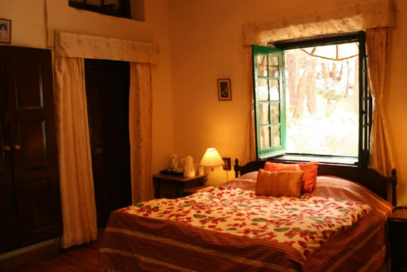 Агра: West View Hotel