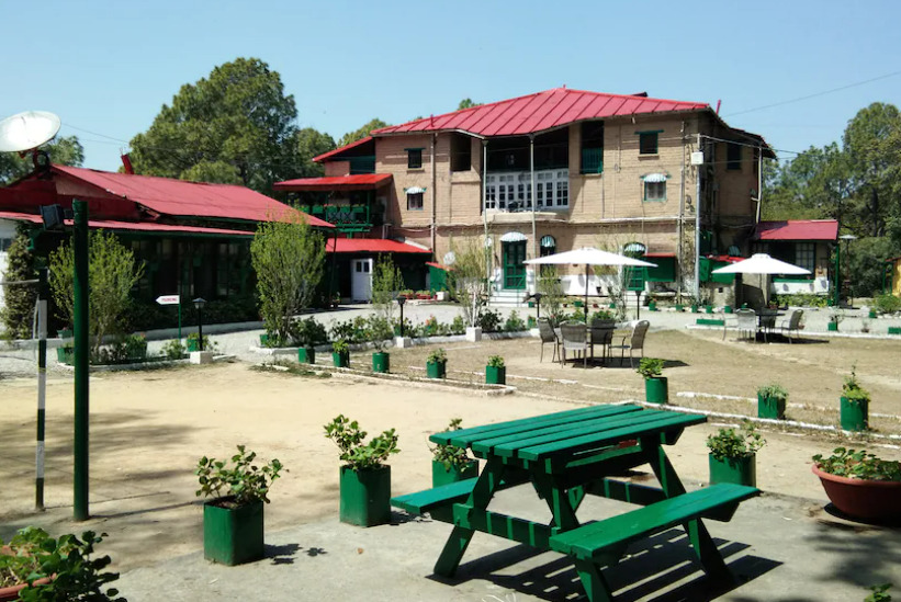 Агра: West View Hotel