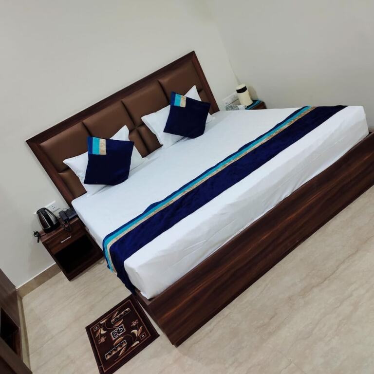 Агра: Hotel The Golden Taj By The Golden Taj group & Hotels