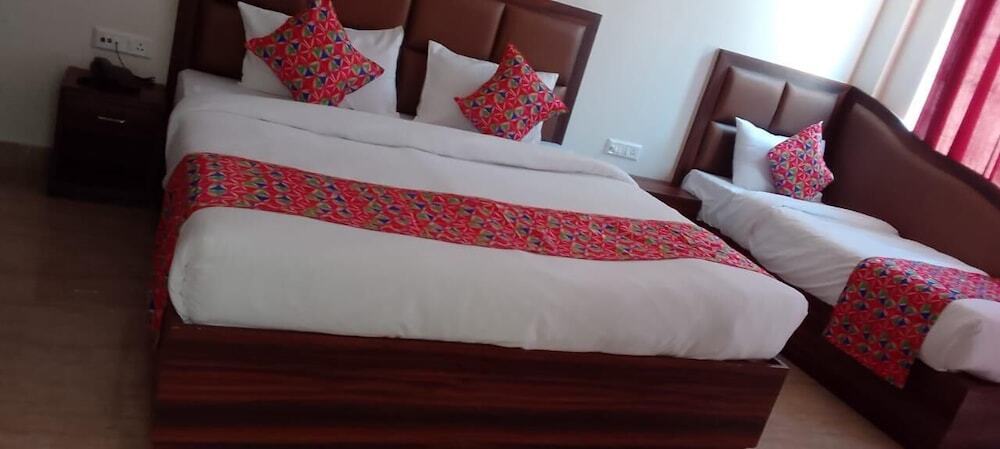 Агра: Hotel The Golden Taj By The Golden Taj group & Hotels