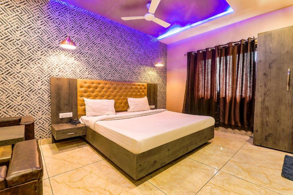 FabHotel Rudra Inn & Cafe I — фото 2