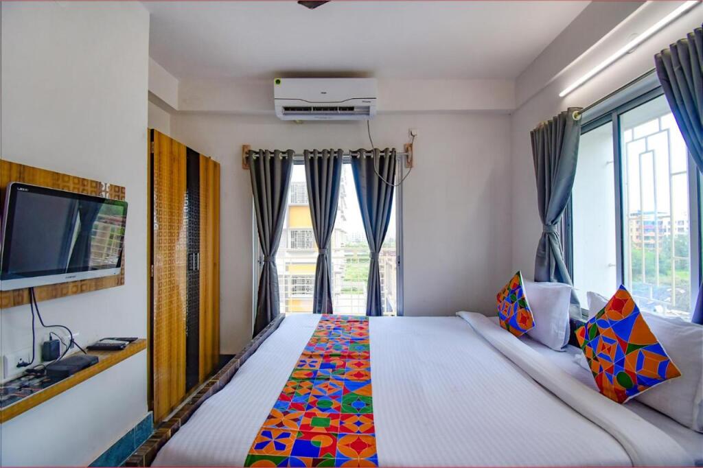 Колката: Fabexpress Amar Raj Villa