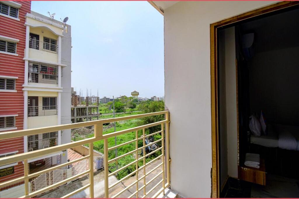 Колката: Fabexpress Amar Raj Villa