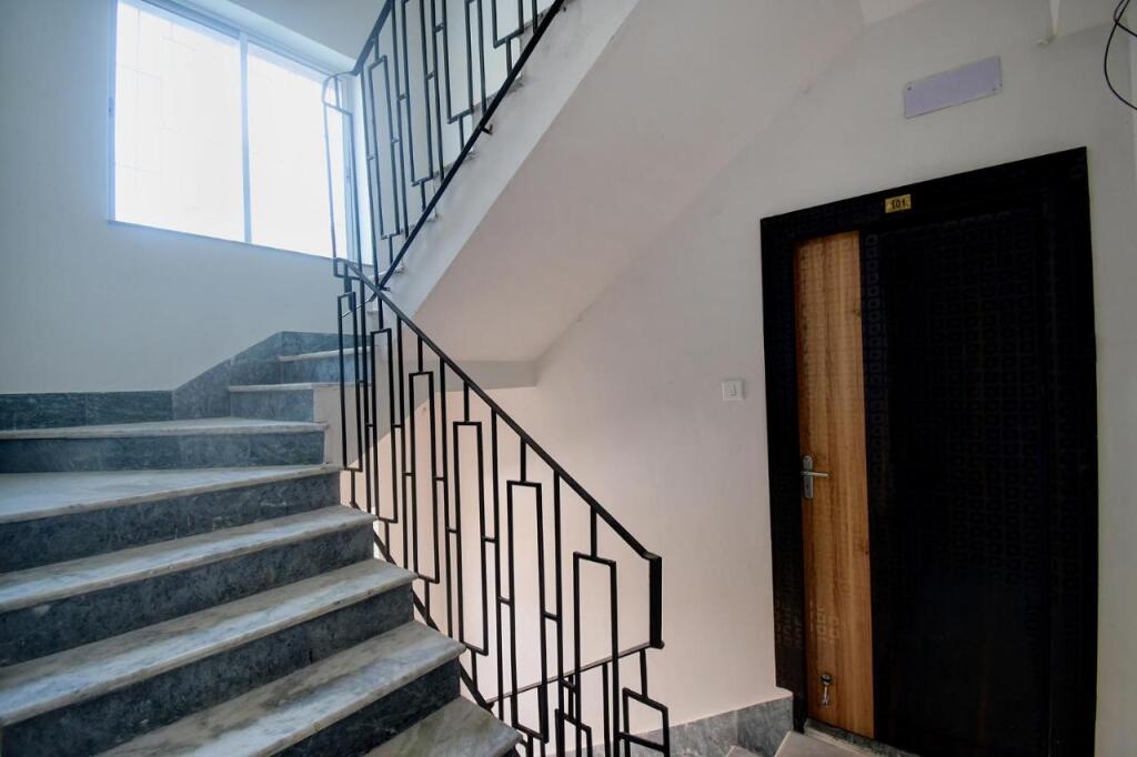 Колката: Fabexpress Amar Raj Villa